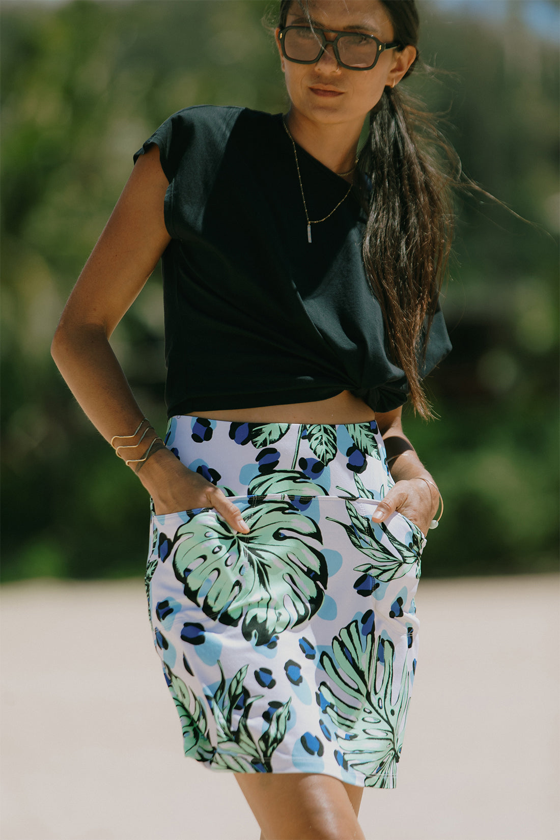 PRINTED PULL-ON SKORT WITH POCKETS-Havana