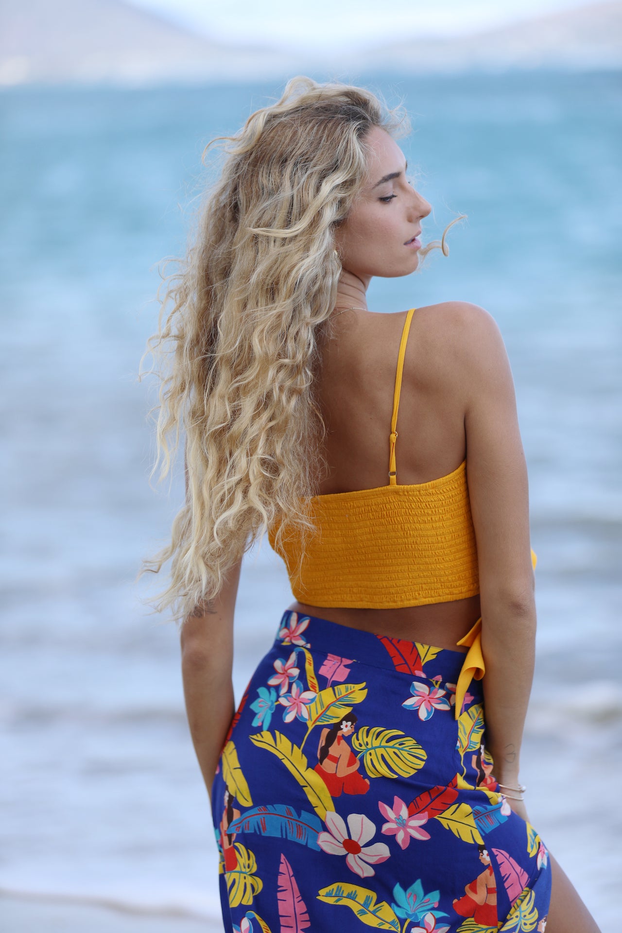 Napili Bay Resort Skirt | XIX Palms