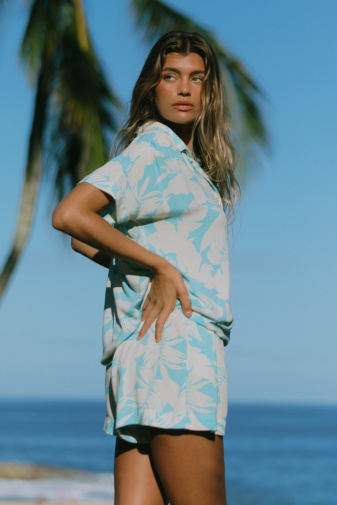 PRINTED SHORT-SLEEVE SHIRT DRESS-Molokai